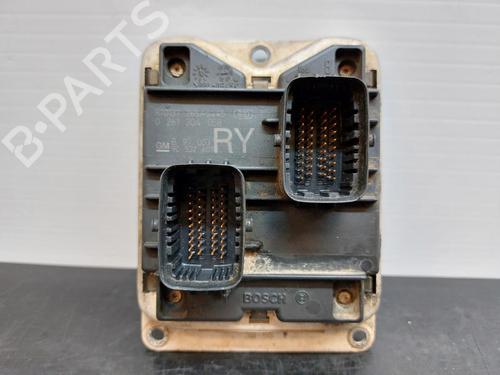 Używane Sterownik / Moduł silnika OPEL CORSA B (S93) 1.0 i 12V (F08, F68, M68) (54 hp) 12157978