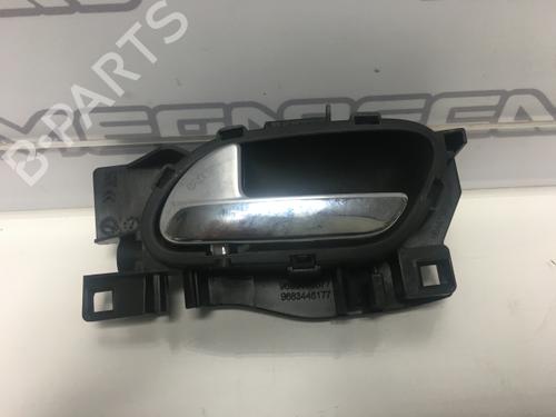 Used Front left interior door handle PEUGEOT 5008 (0U_, 0E_) 1.6 HDi (114 hp) 12158144