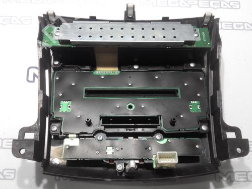 Radio MITSUBISHI OUTLANDER II (CW_W) 2.0 DI-D (CW8W) | BP12158444E6 