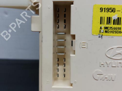 Fuse box HYUNDAI ix35 (LM, EL, ELH) 1.7 CRDi | BP22527776E1