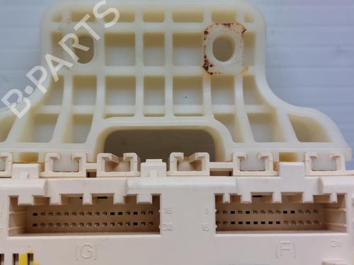 Fuse box HYUNDAI ix35 (LM, EL, ELH) 1.7 CRDi | BP22527776E1