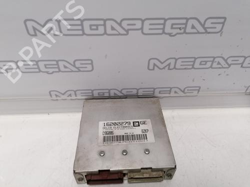 Used Engine control unit (ECU) OPEL CORSA B (S93) 1.4 i (F08, F68, M68) (60 hp) 12159505