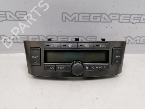 Used Climate control TOYOTA AVENSIS (_T25_) 2.0 D-4D (CDT250_, CDT250R) (116 hp) 12159972