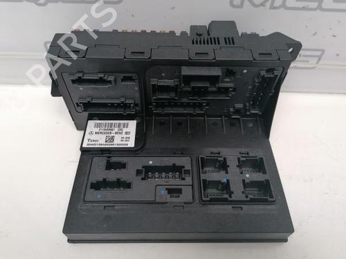 Used Fuse box MERCEDES-BENZ CLS (C219) CLS 320 CDI (219.322) (224 hp) 12160306