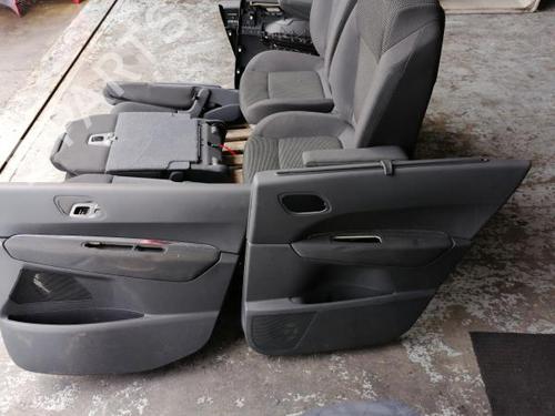 Seats set PEUGEOT 5008 (0U_, 0E_) 1.6 HDi | BP14399772C78 