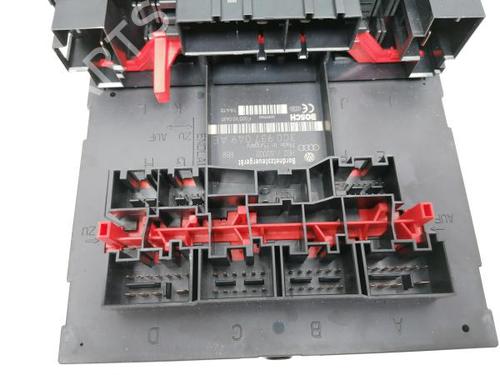 Zekeringkast VW PASSAT B6 Variant (3C5) 2.0 TDI | BP12272169E1