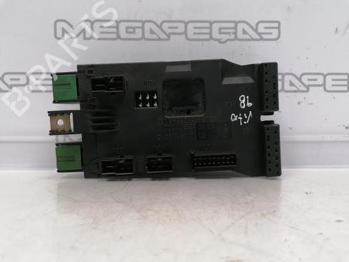 Used Fuse box MERCEDES-BENZ VITO Van (W638) 110 D 2.3 (638.074, 638.078) (98 hp) 12272177