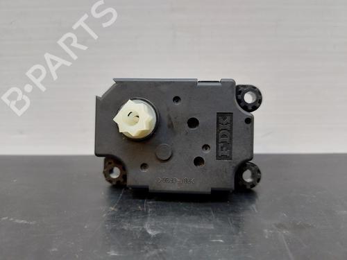 Elektronische module RENAULT MEGANE III Hatchback (BZ0/1_, B3_) 1.5 dCi (106 hp) 12304024
