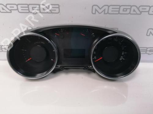 Used Instrument cluster PEUGEOT 5008 (0U_, 0E_) 1.6 HDi (114 hp) 12160951