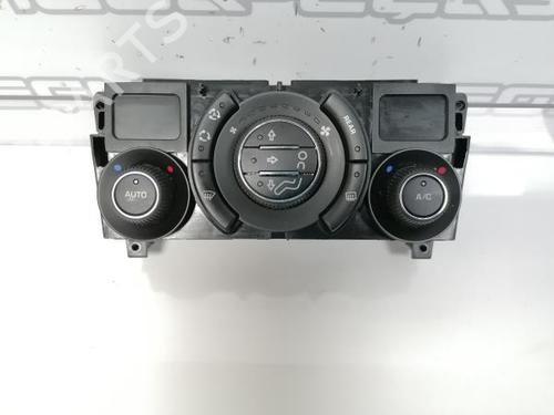 Used Climate control PEUGEOT 5008 (0U_, 0E_) 1.6 HDi (114 hp) 12160975