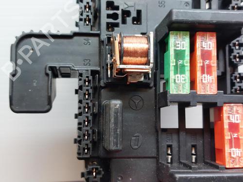 Fuse box MERCEDES-BENZ C-CLASS (W205) C 220 BlueTEC / d (205.002, 205.004) | BP12299022E1 