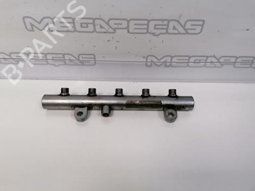 Used Injection rail PEUGEOT 407 (6D_) 2.0 HDi (6DRHLG, 6DRHLE) (126 hp) 12304099