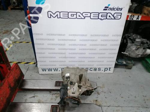 Getriebe für FORD FIESTA V (JH_, JD_) 1.4 TDCi (68 hp) 12161279