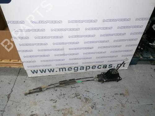 Used Gear lever RENAULT CLIO IV (BH_) 1.5 dCi 75 (75 hp) 14400083