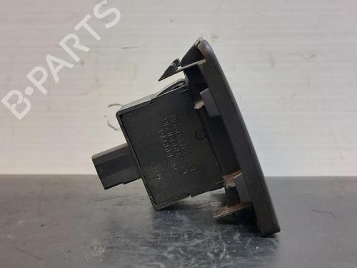 Headlight switch PEUGEOT 407 (6D_) 2.0 HDi 135 (6DRHRH, 6DRHRE, 6DRHRG, 6DRHRJ) | BP12299209I24 