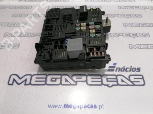Used Fuse box VOLVO XC90 II (256) D5 AWD (235 hp) 12162296