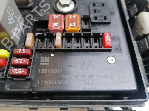 Fuse box OPEL ASTRA J (P10) 1.7 CDTI (68) | BP12162362E1 