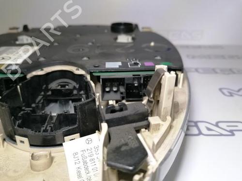 Kabinelys MERCEDES-BENZ CLS (C219) CLS 320 CDI (219.322) | BP12162566I8