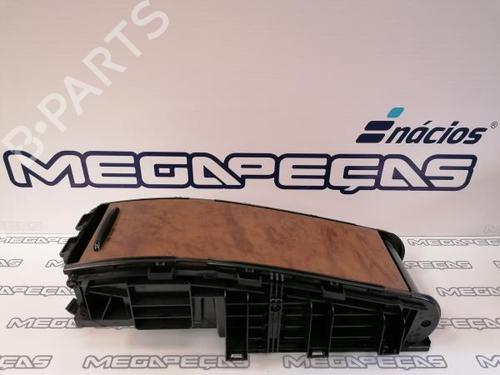 Used Glove box MERCEDES-BENZ CLS (C219) CLS 320 CDI (219.322) (224 hp) 12304444