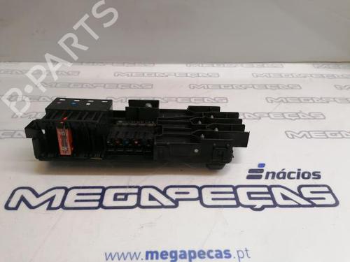 Used Fuse box MERCEDES-BENZ CLS (C219) CLS 320 CDI (219.322) (224 hp) 12299420