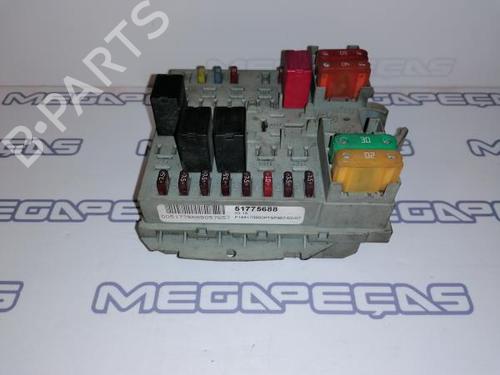 Used Fuse box FIAT BRAVO II (198_) 1.9 D Multijet (198AXC1B) (150 hp) 12299424
