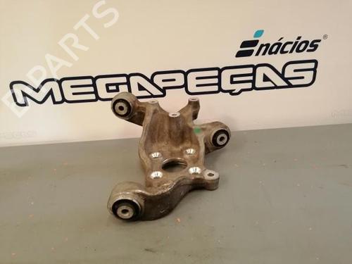 Right rear steering knuckle MERCEDES-BENZ A-CLASS (W176) A 220 d 4-matic (176.005) 2460106