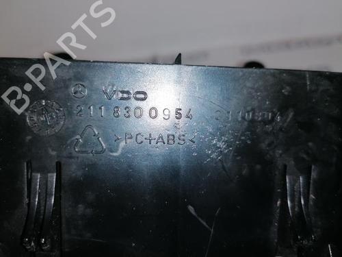 Air vent MERCEDES-BENZ CLS (C219) CLS 320 CDI (219.322) | BP12162901I21 