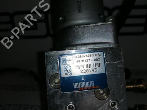 Electronic module PEUGEOT 206 CC (2D) 1.6 16V (2DNFUF, 2DNFUR) | BP12304676M83 