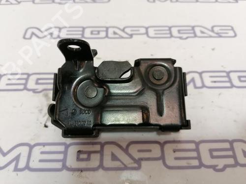 Hood lock MERCEDES-BENZ C-CLASS (W204) C 220 CDI (204.002) A2048800260