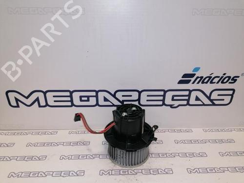 Heater blower motor MERCEDES-BENZ C-CLASS (W204) C 220 CDI (204.002) 9409653 / V7771001