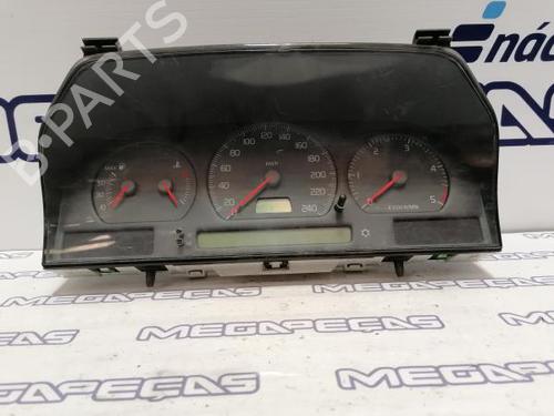 Used Instrument cluster VOLVO V70 I (875, 876) [1995-2000]  12163292