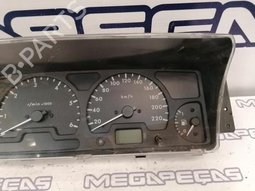 Instrument cluster LAND ROVER DISCOVERY II (L318) 2.5 Td5 4x4 | BP12163354C47 