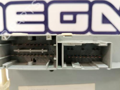 Boîte à Fusibles FIAT PUNTO (188_) 1.2 16V 80 (188.233, .235, .253, .255, .333, .353, .639,... | BP12163570E1