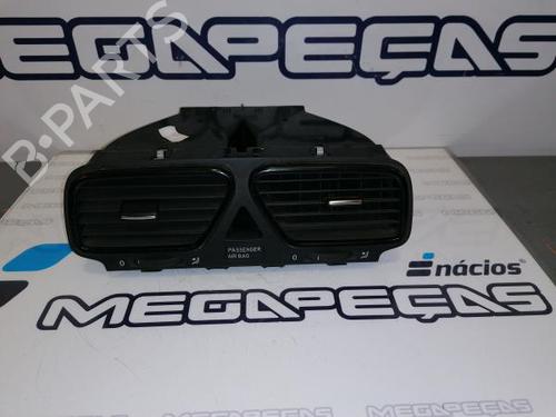 Used Air vent VW SCIROCCO III (137, 138) 2.0 TDI (140 hp) 12163760
