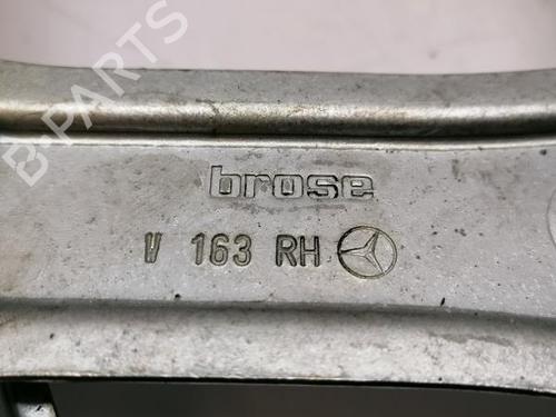 Vindusheismekanisme høyre foran MERCEDES-BENZ M-CLASS (W163) ML 270 CDI (163.113) | BP12163903C23 
