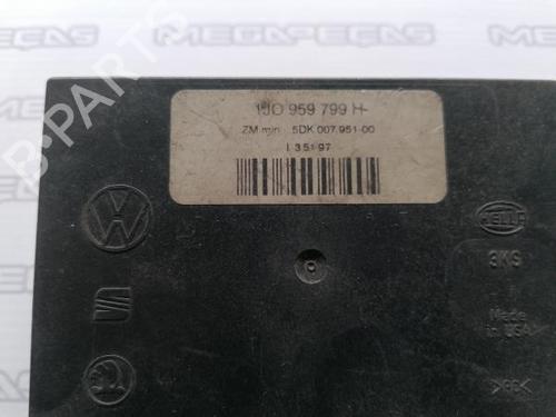 Fuse box VW GOLF IV (1J1) 1.4 16V | BP12272486E1 