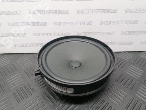 Speaker MERCEDES-BENZ A-CLASS (W176) A 200 (176.043) A2468200100