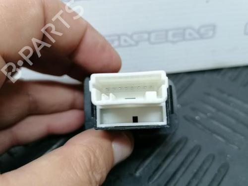 Switch TOYOTA AURIS (_E18_) 1.8 Hybrid (ZWE186_, ZWE186R) | BP12299957I30 
