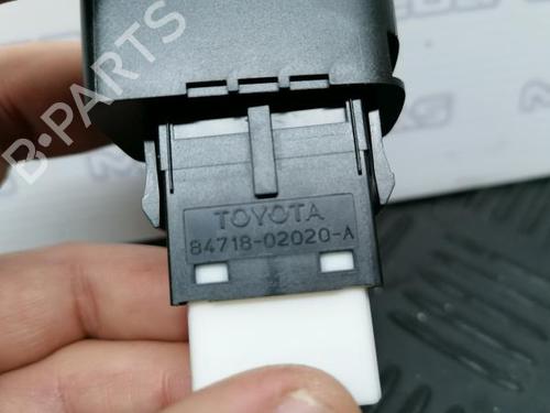 Switch TOYOTA AURIS (_E18_) 1.8 Hybrid (ZWE186_, ZWE186R) | BP12299957I30 