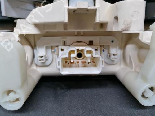 Commande Chauffage TOYOTA COROLLA (_E12_) 1.4 VVT-i (ZZE120_, ZZE120R) | BP12164725I5