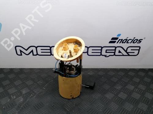 Used Fuel pump BMW 1 (E87) 118 d (122 hp) 14402411