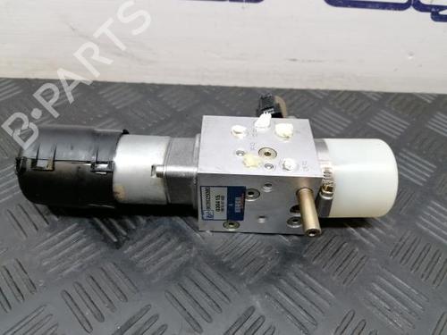 Elektronisk modul PEUGEOT 206 CC (2D) 1.6 16V (2DNFUF, 2DNFUR) | BP12305313M83 