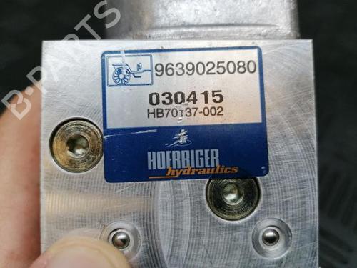 Elektronisk modul PEUGEOT 206 CC (2D) 1.6 16V (2DNFUF, 2DNFUR) | BP12305313M83 