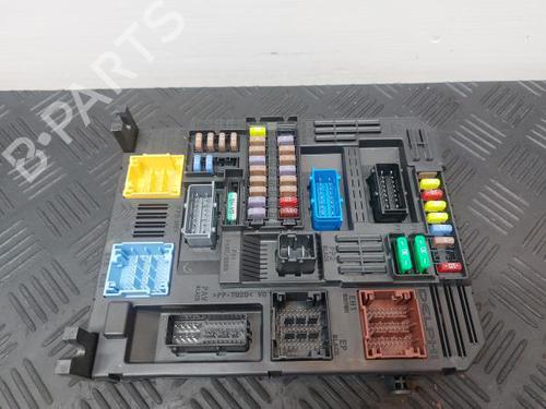 Fuse box PEUGEOT 208 II (UB_, UP_, UW_, UJ_) 1.2 PureTech 75 | BP12272586E1 
