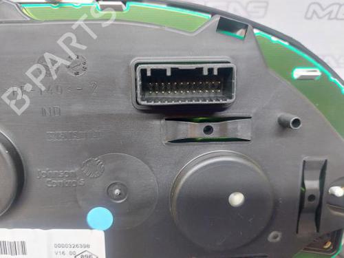 Instrument cluster DACIA SANDERO II 1.0 SCe 75 (B8JC, B8JD, B8NC) | BP12165792C47 