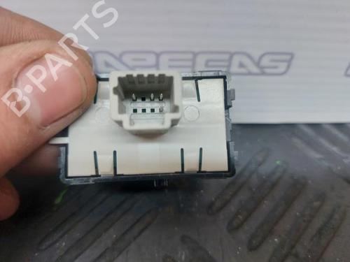 Switch DACIA SANDERO II 1.0 SCe 75 (B8JC, B8JD, B8NC) | BP12300277I30 