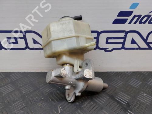 Brake master cylinder BMW X3 (E83) 2.0 d 32067199
