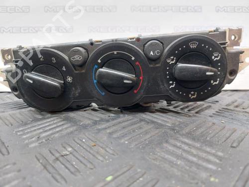 AC Styreenhet / Manøvreringsenhet FORD FOCUS II Turnier (DA_, FFS, DS) 1.6 TDCi | BP12165969I5 