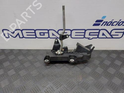 Used Gear lever FORD FOCUS II Turnier (DA_, FFS, DS) 1.6 TDCi (109 hp) 14402945