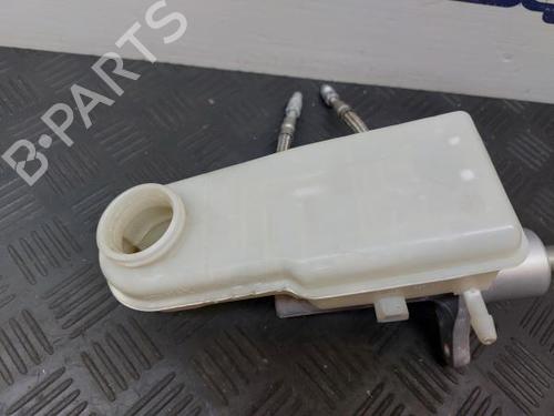 Brake master cylinder MITSUBISHI COLT VI (Z3_A, Z2_A) 1.1 (Z31A, Z32A) | BP12166142M77 